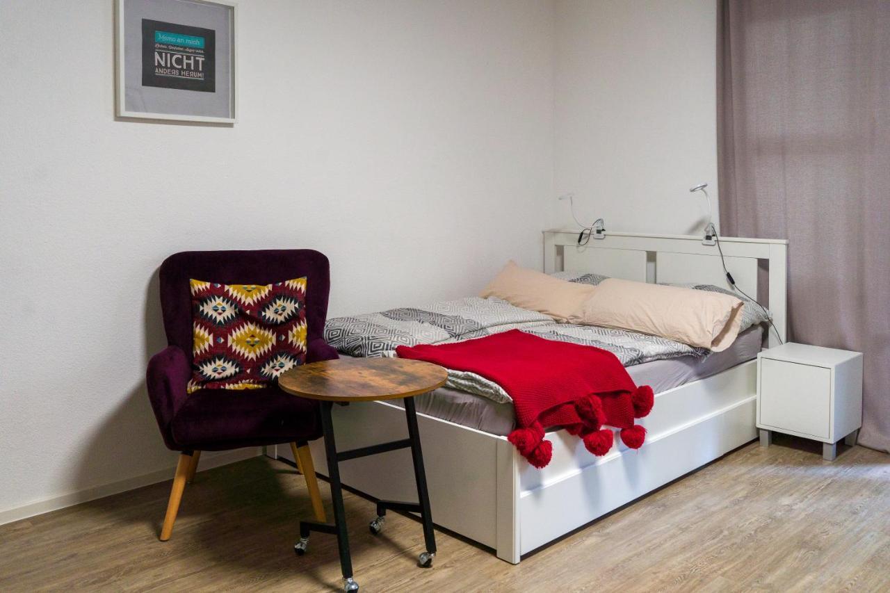 1 Zimmer Wohnung Mit Der Terrasse In Der Innenstadt Висбаден Екстериор снимка